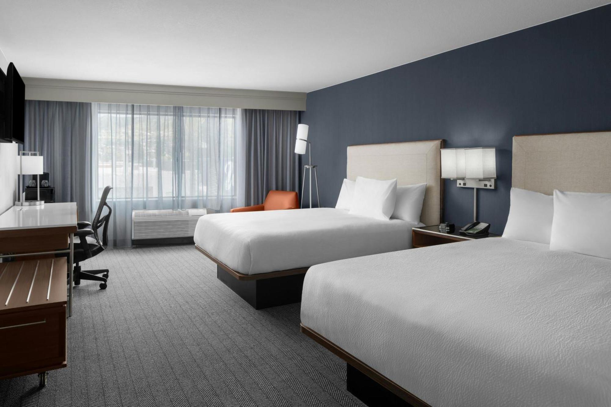 Courtyard Los Angeles Burbank Airport Εξωτερικό φωτογραφία