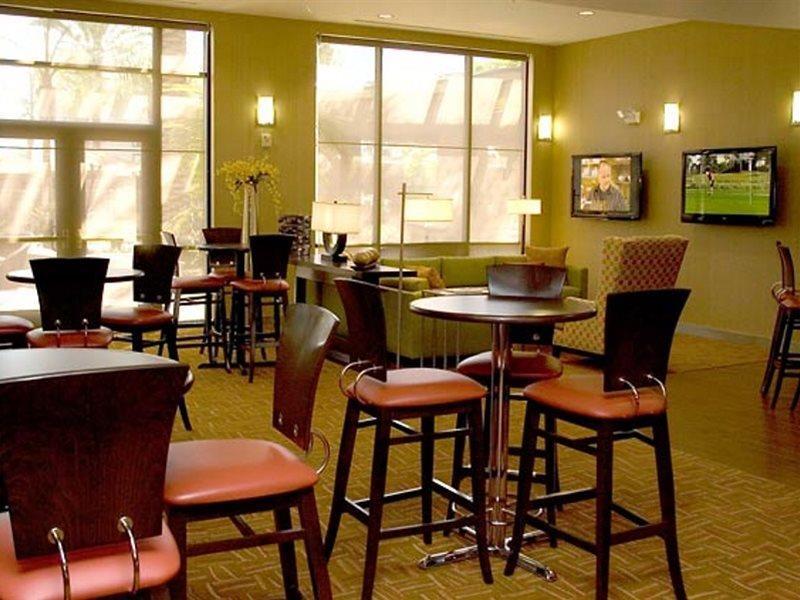 Courtyard Los Angeles Burbank Airport Εξωτερικό φωτογραφία