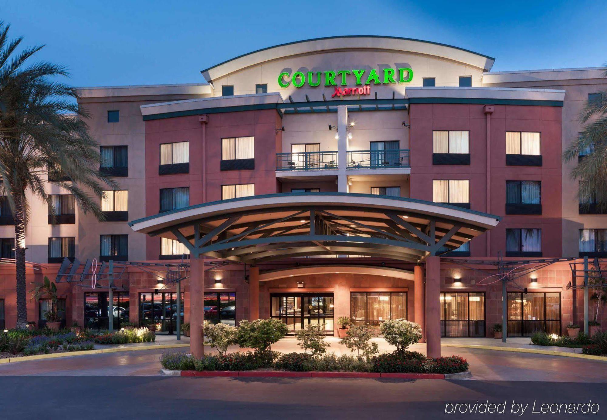 Courtyard Los Angeles Burbank Airport Εξωτερικό φωτογραφία