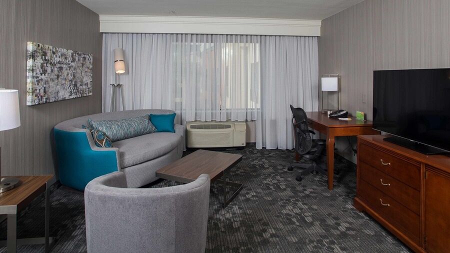 Courtyard Los Angeles Burbank Airport Εξωτερικό φωτογραφία