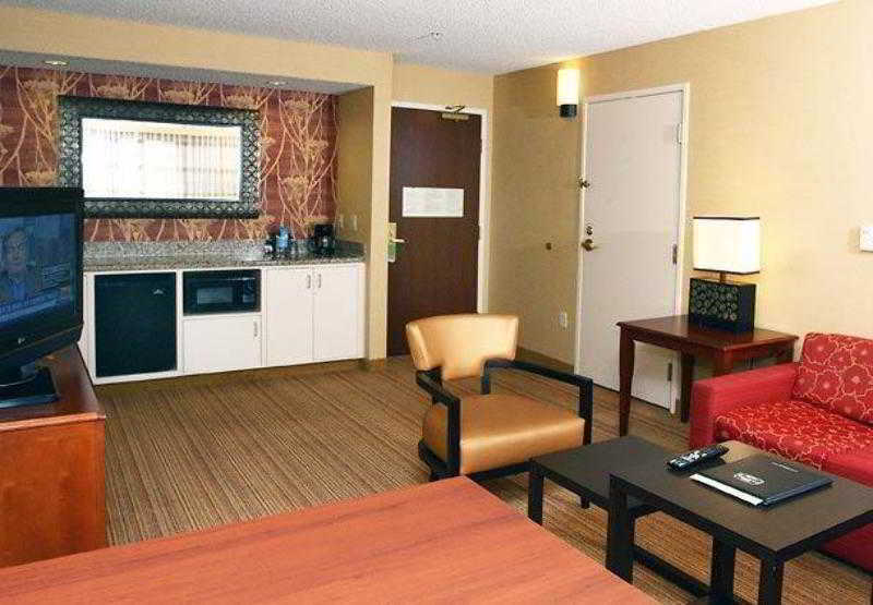 Courtyard Los Angeles Burbank Airport Εξωτερικό φωτογραφία