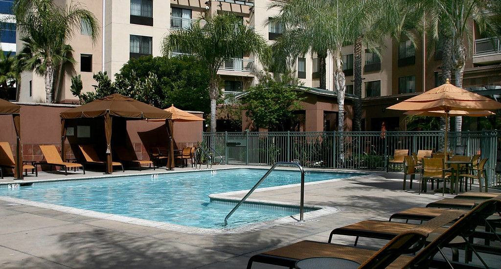 Courtyard Los Angeles Burbank Airport Εξωτερικό φωτογραφία